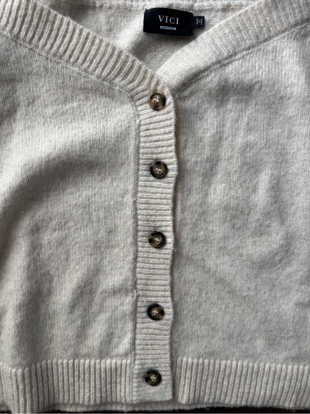 Vici Cream Off-Shoulder Button-Front Sweater with Black Bow Straps Size M - Picture 9 of 11